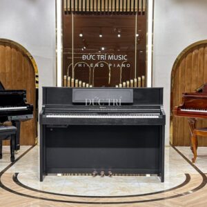 Roland LX706 được trưng bày tại Showroom của Piano Đức Trí