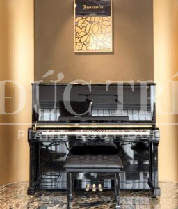 Đàn Piano Boston Up-132E được trưng bày tại Đức Trí Piano Boutique