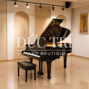 Đàn grand piano Yamaha G3A màu đen bóng góc nhìn bên trái