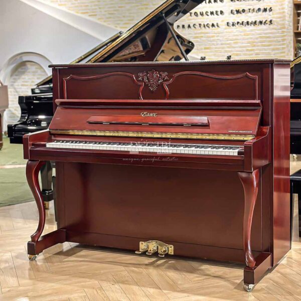 Đàn piano Essex EUP123