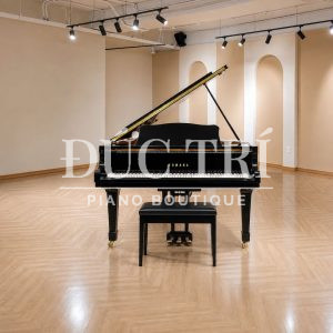 Đàn piano grand Yamaha G5A góc nhìn chính diện