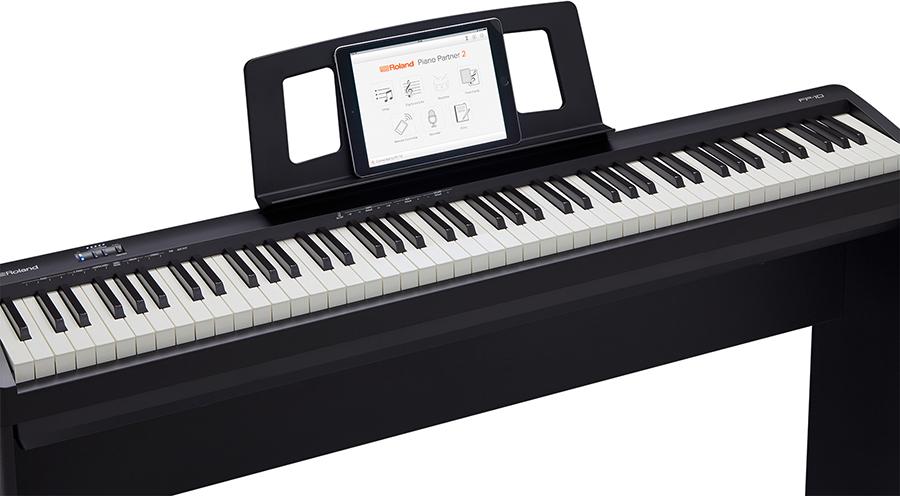 Đàn Piano Điện Roland FP-10 phù hợp cho không gian nhỏ gọn