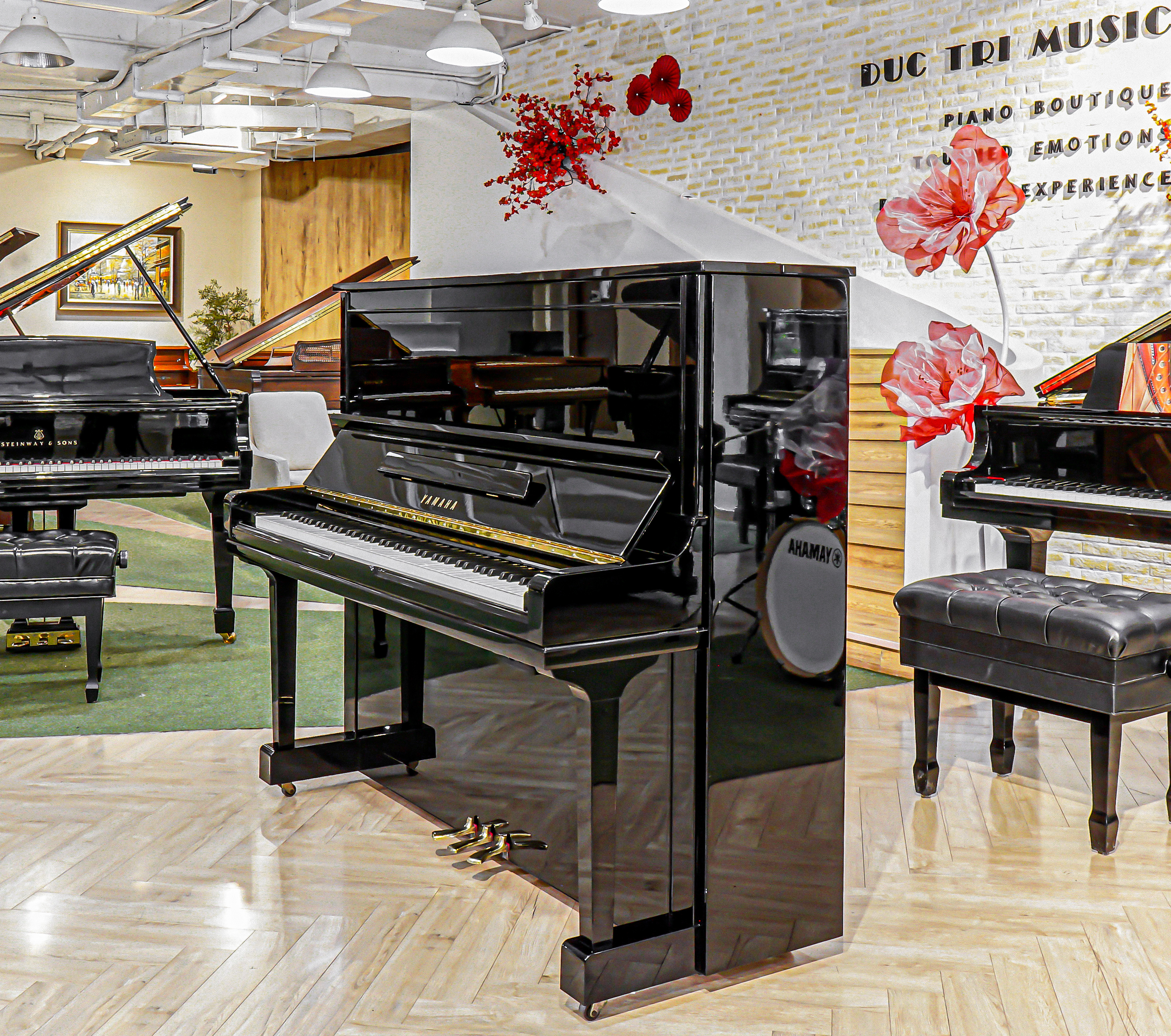 Đàn Piano Yamaha U300 tại Piano Đức Trí