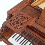 Giá đặt bản nhạc trên Bösendorfer Vienna 214VC sử dụng venners Burl wood