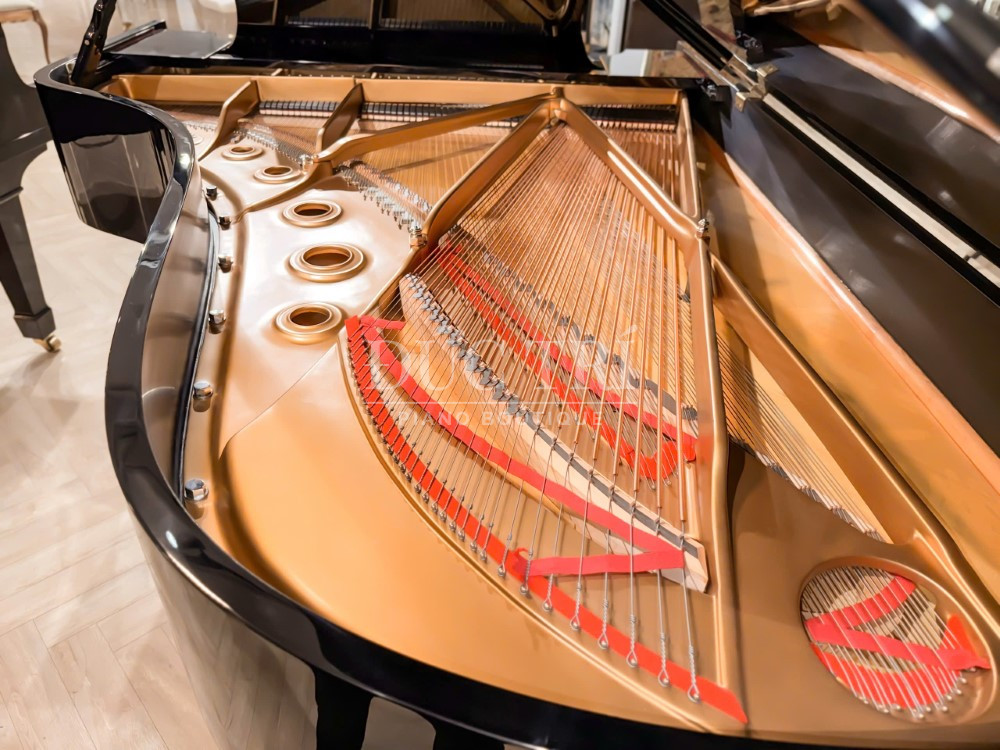 Khung day dan piano Steinway Sons B 211 So sánh đàn piano Steinway và Bösendorfer Khung dây đàn piano Steinway & Sons B-211