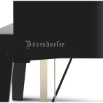 Thiết kế chân thẳng hàng của Bösendorfer Edge 214VC