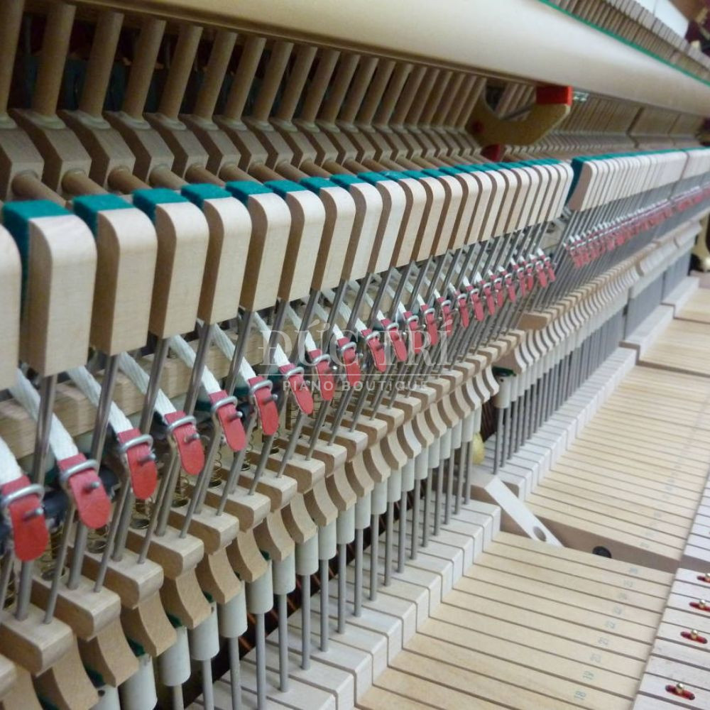 Yamaha W3ABiC 1 Vật liệu làm đàn bằng gỗ cứng