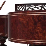 Vỏ đàn Bösendorfer Liszt được phủ bằng venners quý hiếm