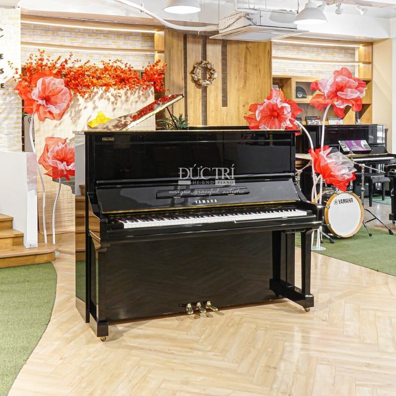 Yamaha YUS được trưng bày tại Showroom của Piano Đức Trí