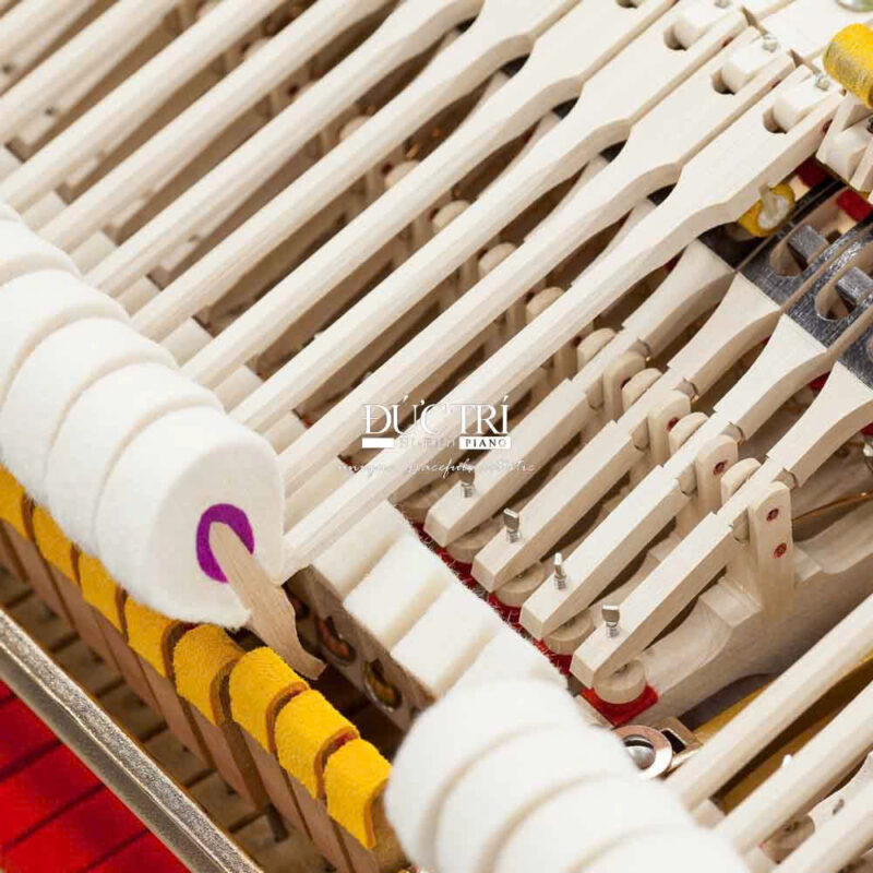 bua dan piano Steinway B211 So sánh đàn piano Steinway và Boston búa đàn piano Steinway B211
