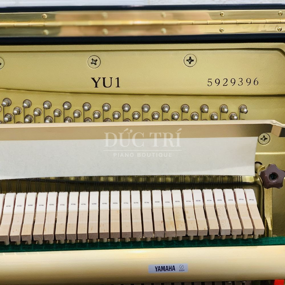 Yamaha YU1 3 Búa đàn Yamaha YU1 với công nghệ V-Pro Plate