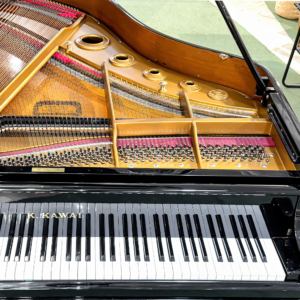 đàn piano kawai k600