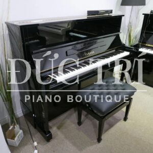 Đàn Piano Yamaha YU1 có thế kế sang trọng và tinh tế