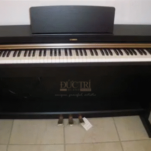 Yamaha YDP-162 được bàn giao và trưng bày tại nhà của khách hàng