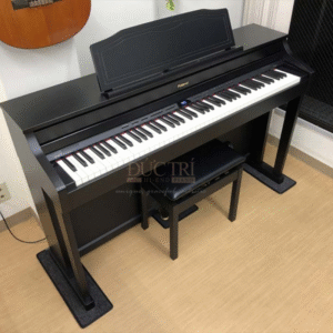 Roland HP-505 được bàn giao và trưng bày tại nhà của khách hàng