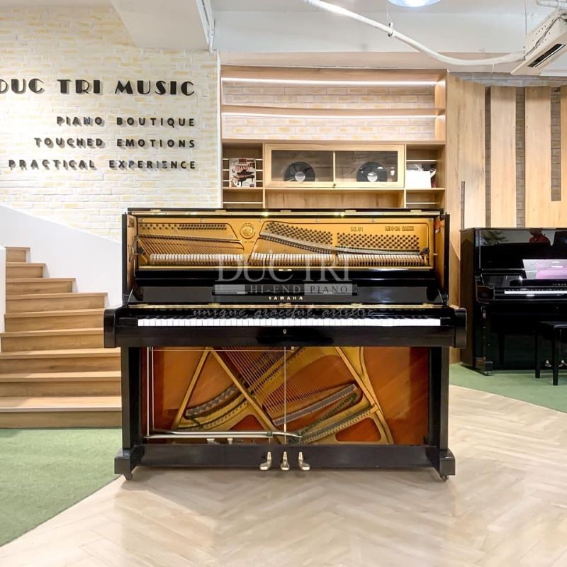 Đàn Piano Kawai BL51 khi mở phần khung đàn ra