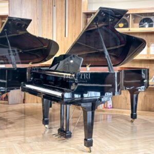 Góc cạnh của Đàn Piano Kawai GX-5