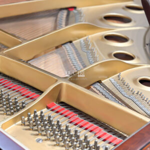 Chốt Giữ Dây Đàn Grand Piano Yamaha G3E Walnut Cao Cấp Tại Piano Đức Trí