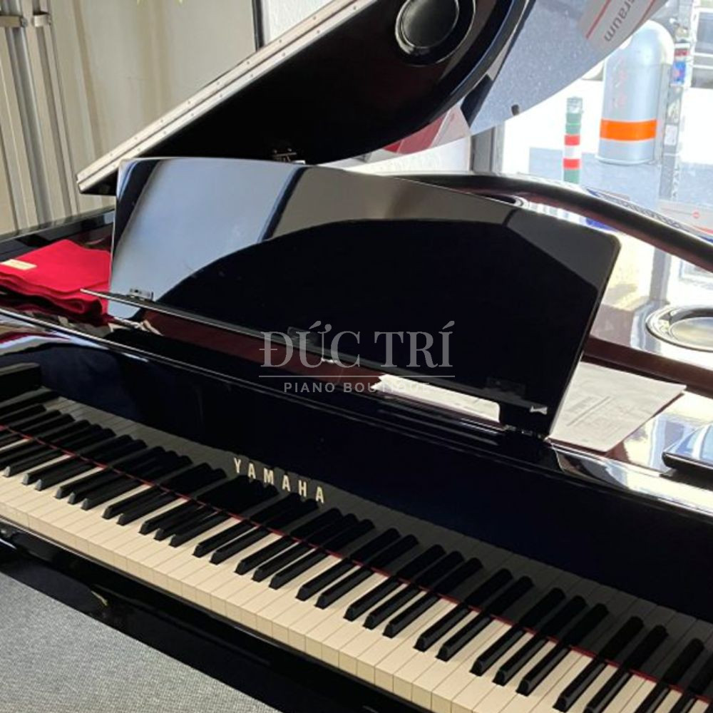 Mat truoc Yamaha AvantGrand N3 1 yamaha N3 Mặt trước Yamaha AvantGrand N3