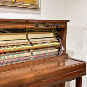 Đàn Piano Upright Yamaha HQ100Wn Cao Cấp Tại Đức Trí Music