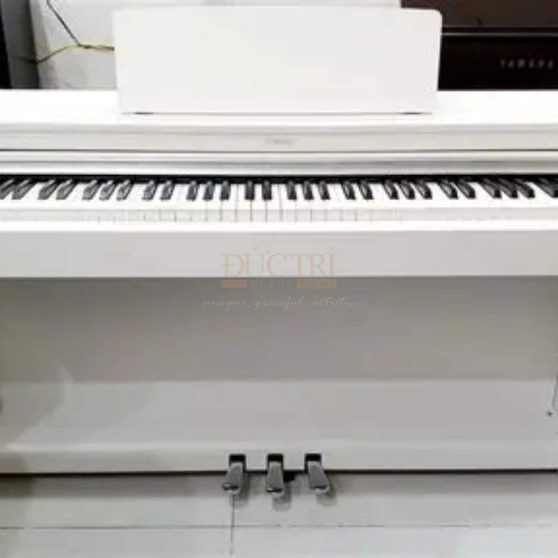Yamaha YDP163 được bàn giao và trưng bày tại nhà của khách hàng