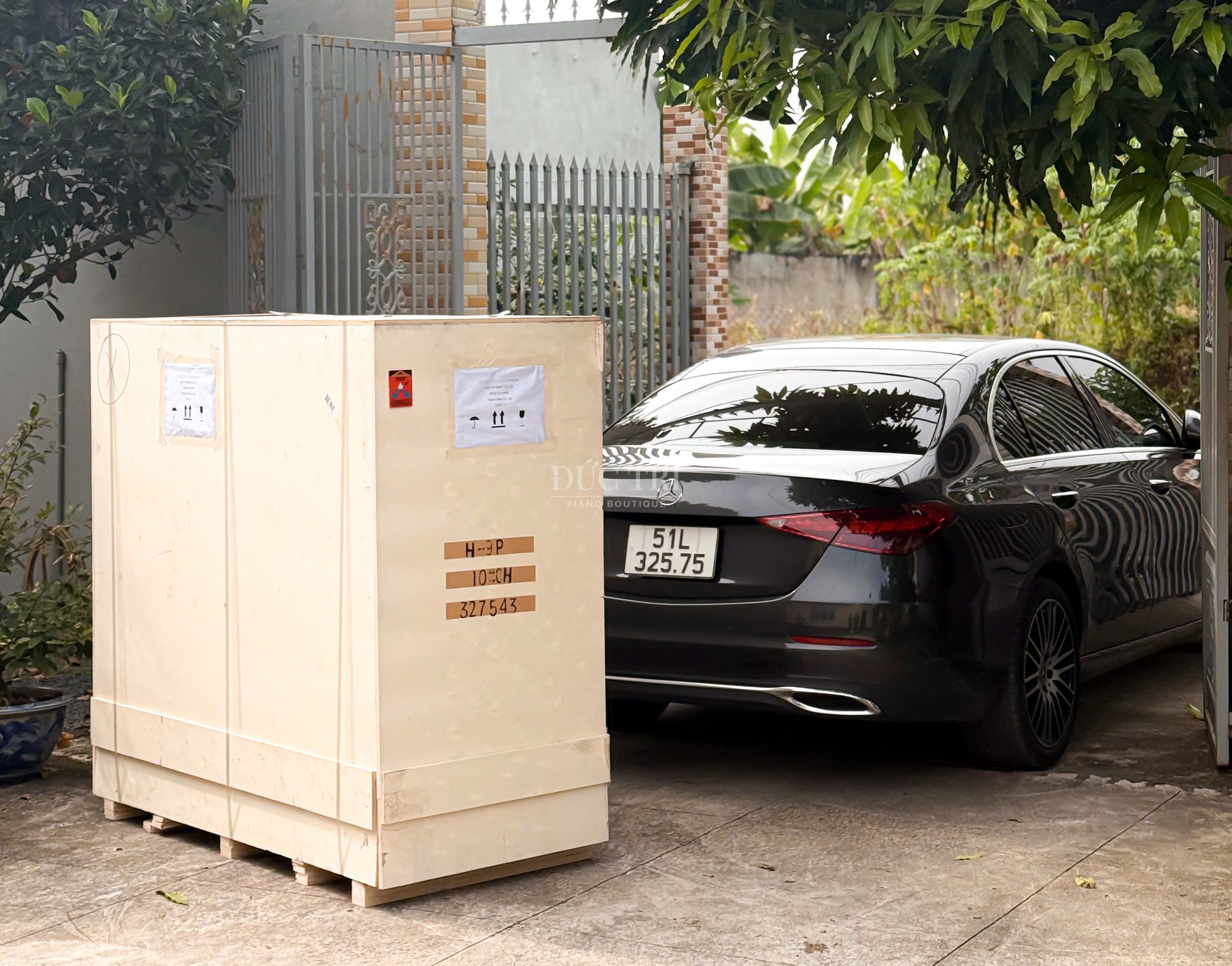 Hailun HU 9P 1 Chiếc đàn piano Hailun đầu tiên được phân phối chính hãng từ Piano Đức Trí