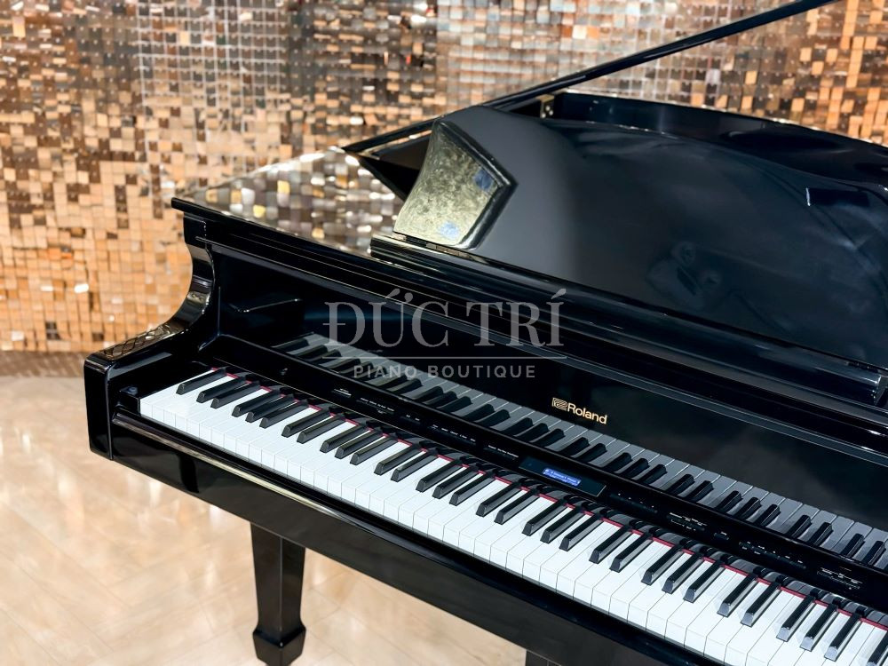 Bàn phím đàn Roland GP609