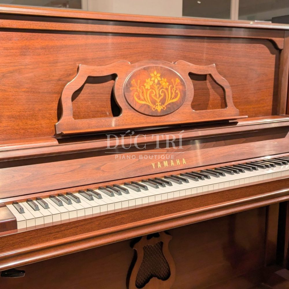 Yamaha W500WnC 4 Bàn phím đàn chân thực và phủ lớp chống trượt