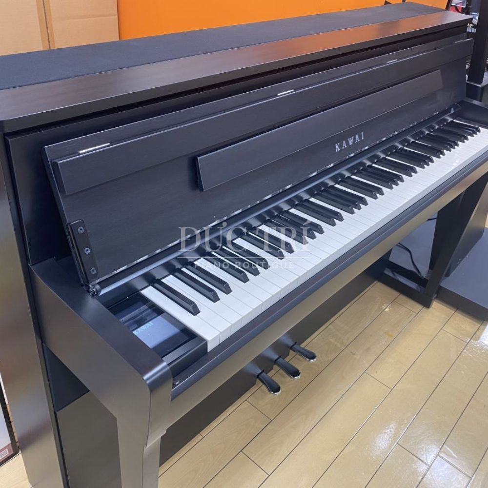 Kawai CA9900GP 1 Bàn phím làm từ gỗ nguyên khối & Bộ Pedal tiêu chuẩn của dòng Piano