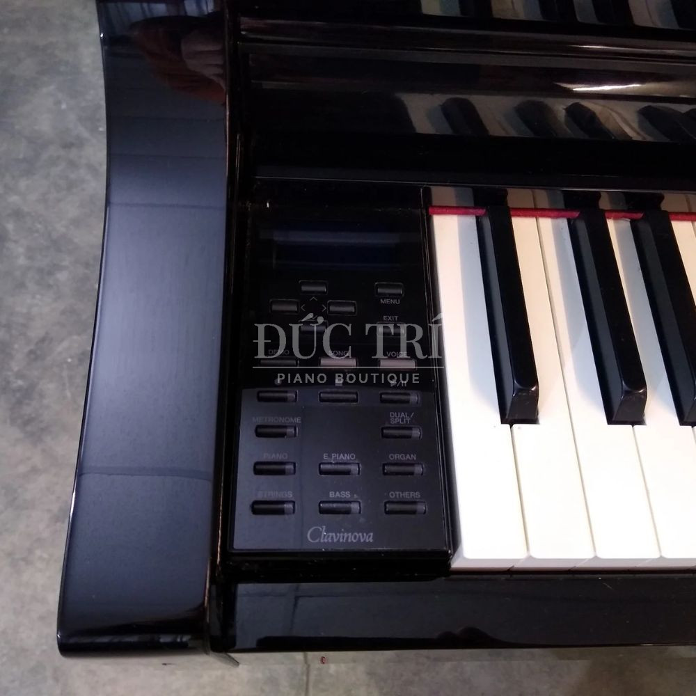 Bang dieu khien tren dan Yamaha CLP‑565GP CLP-565GP Bảng điều khiển trên đàn Yamaha CLP‑565GP