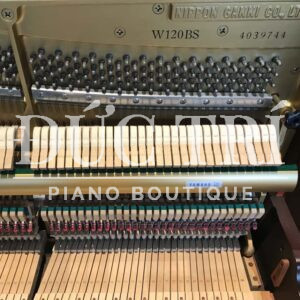 Bên trong đàn piano Yamaha W120BS