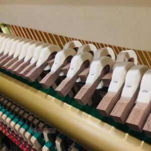 Búa đàn Yamaha Ux50a