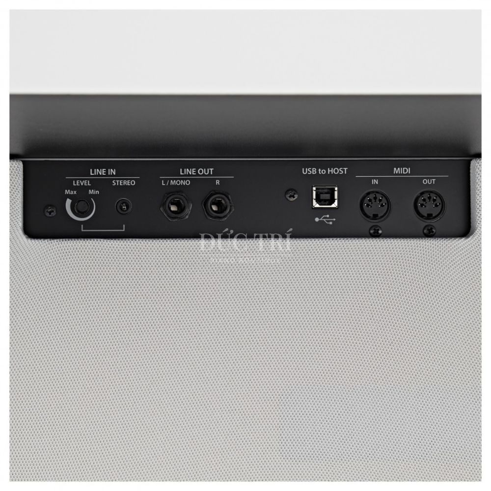 Cac cong ket noi tren dan Kawai CA99 Kawai CA99 Các cổng kết nối trên đàn Kawai CA99