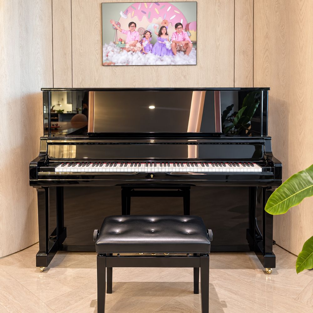 Dan Piano Yamaha YU30BM Yamaha YU30BM Đàn Piano Yamaha YU30BM