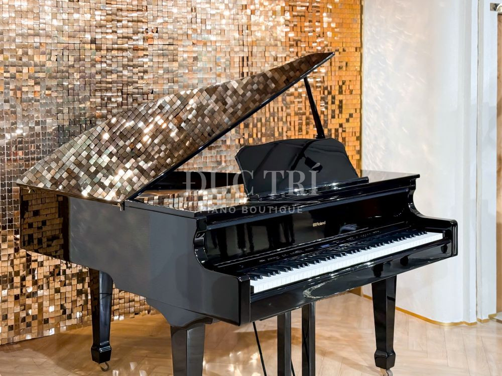 Đàn piano Roland GP609