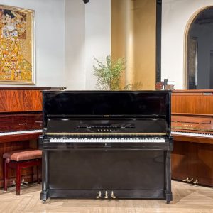 Đàn piano upright Yamaha U2F