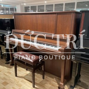 Góc cạnh của piano Yamaha UX300Wn