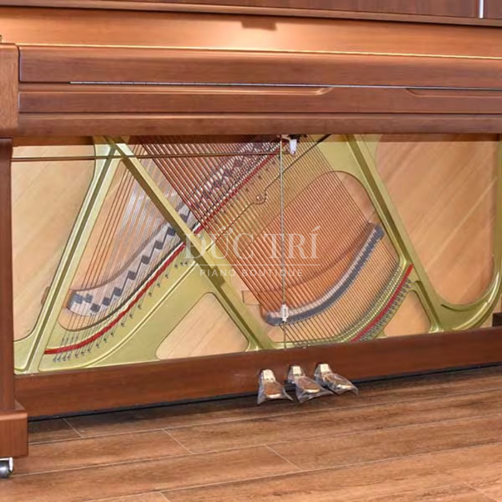 He thong 3 pedal tren dan Yamaha YU10Wn Yamaha YU10Wn Hệ thống 3 pedal trên đàn Yamaha YU10Wn