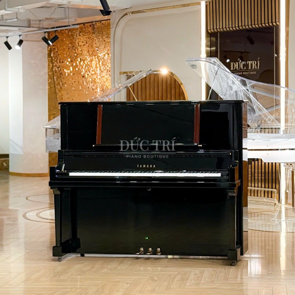 Hinh anh dan Yamaha UX500 duoc trung bay tai Duc Tri Piano Boutique Yamaha Ux500 Hình ảnh đàn Yamaha UX500 được trưng bày tại Đức Trí Piano Boutique