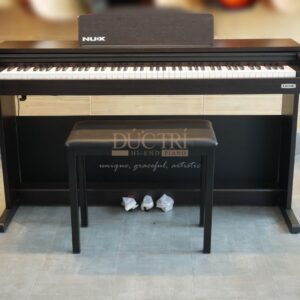Hình ảnh góc nghiêng Đàn Piano Nux WK400