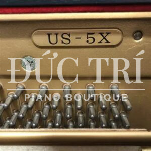 Kí hiệu US-5X trên đàn Kawai US5X