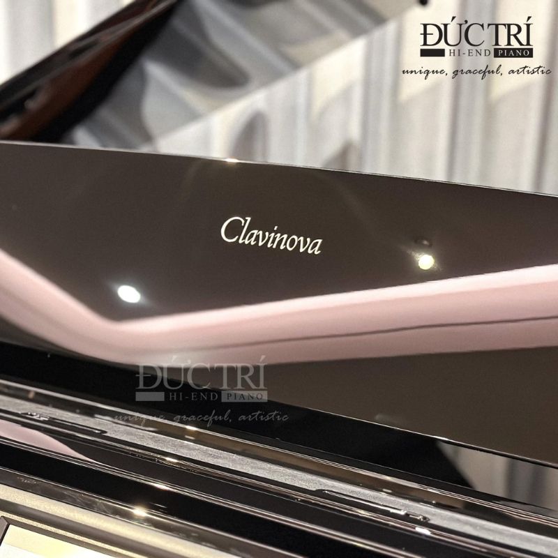 Logo của đàn piano Yamaha AvantGrand N1