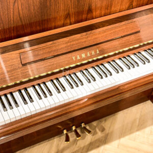 Đàn Piano Upright Yamaha MX300R Cao Cấp Tại Đức Trí Music