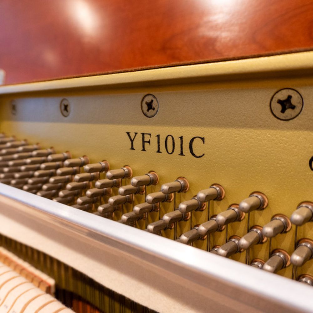 Ma dan piano Yamaha YF101C Yamaha YF101C Ma dan piano Yamaha YF101C Yamaha YF101C