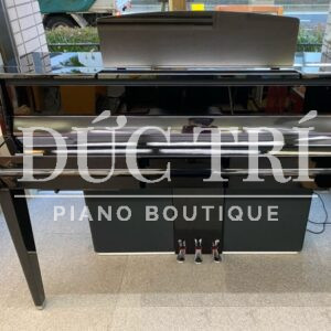 Mặt trước đàn piano Yamaha AvantGrand N2