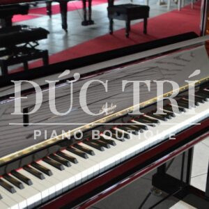 Mặt trước piano upright Irmler P122 E