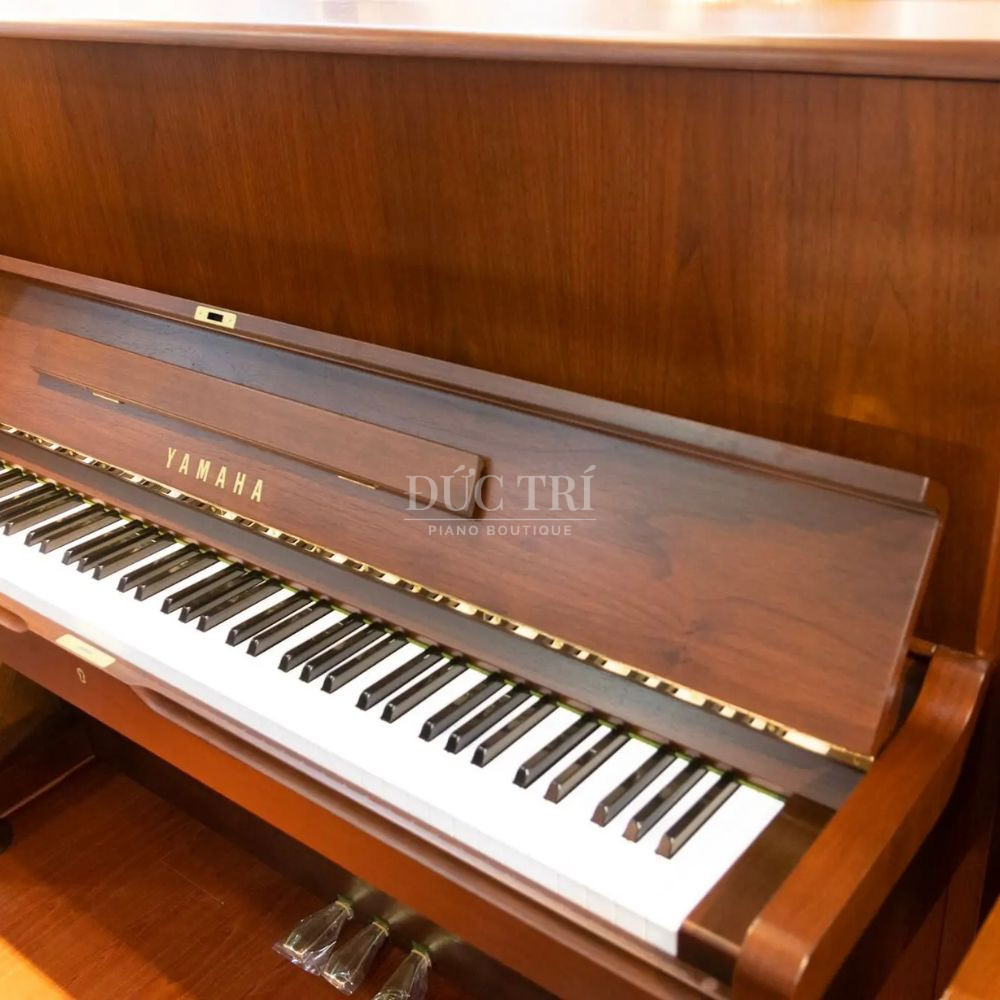 Nap dan tren dan Yamaha W110BW Yamaha W110BW Nắp đàn trên đàn Yamaha W110BW