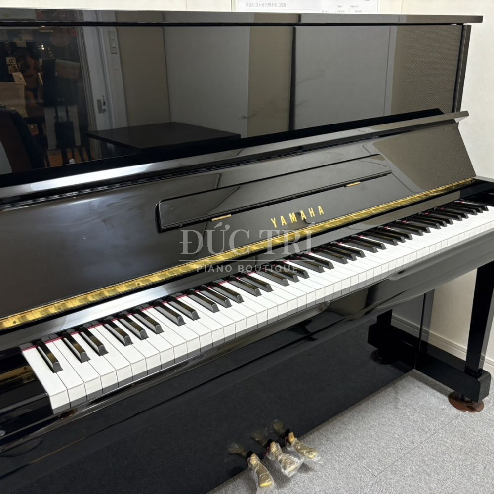 Yamaha Ux300Wn 4 Những phím đàn của piano Yamaha UX300Wn