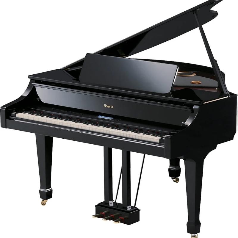 Phía trước đàn piano Roland GP6