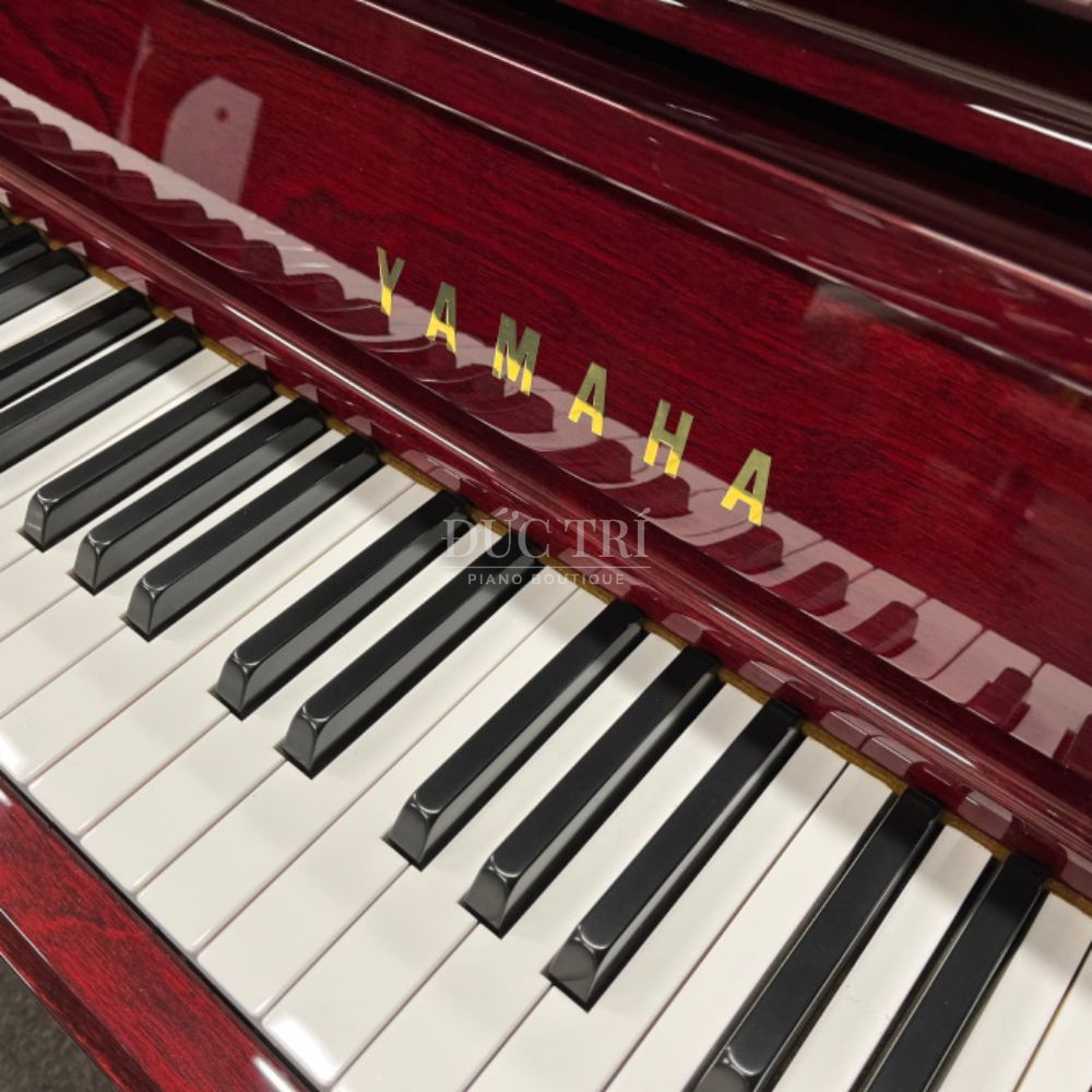 Phim dan tren dan piano Yamaha UX300BiC Yamaha Ux300Bic Phím đàn trên đàn piano Yamaha UX300BiC